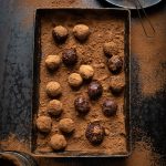 Recette de truffes au chocolat au rhum et aux raisins secs